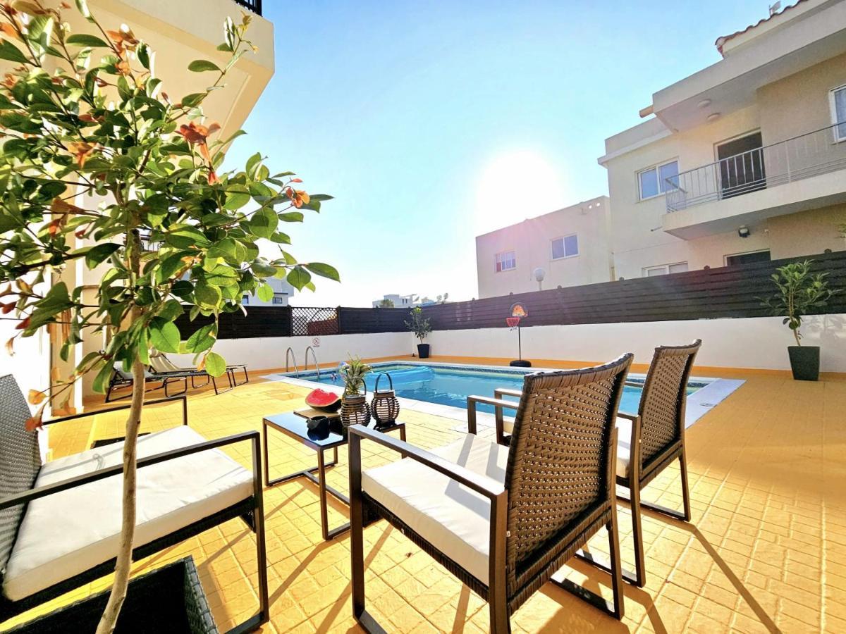 Spacious Villa With Private Pool Πάφος Εξωτερικό φωτογραφία